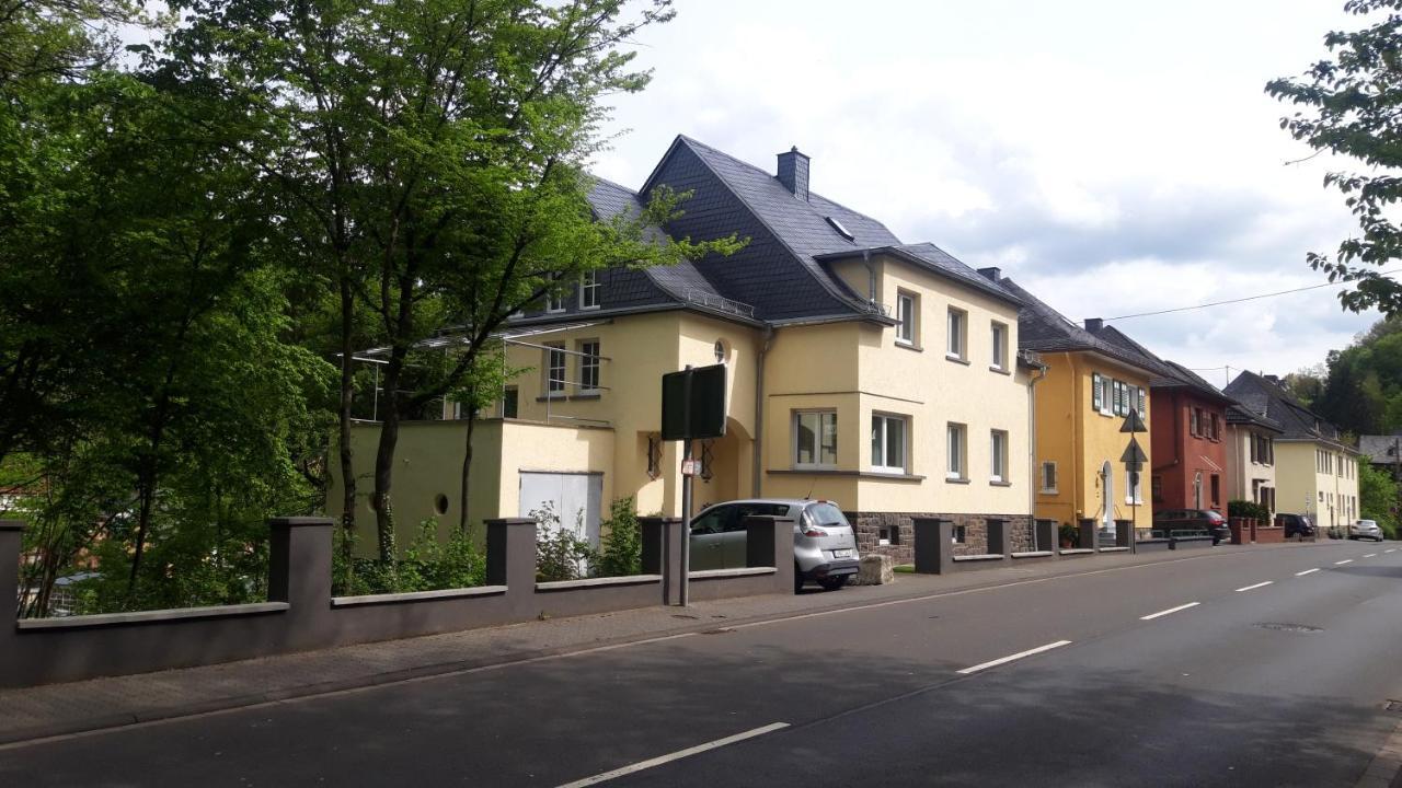 Ferienhaus Heiner Und Walter Appartement Idar-Oberstein Buitenkant foto